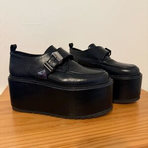 Current Mood Kickin’ Bass Platform Loafer 90s Y2K